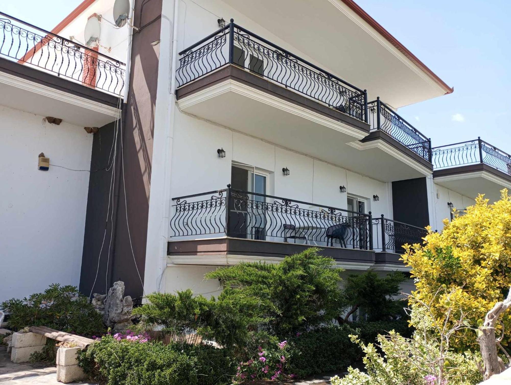 Villa Camellia Apartment *